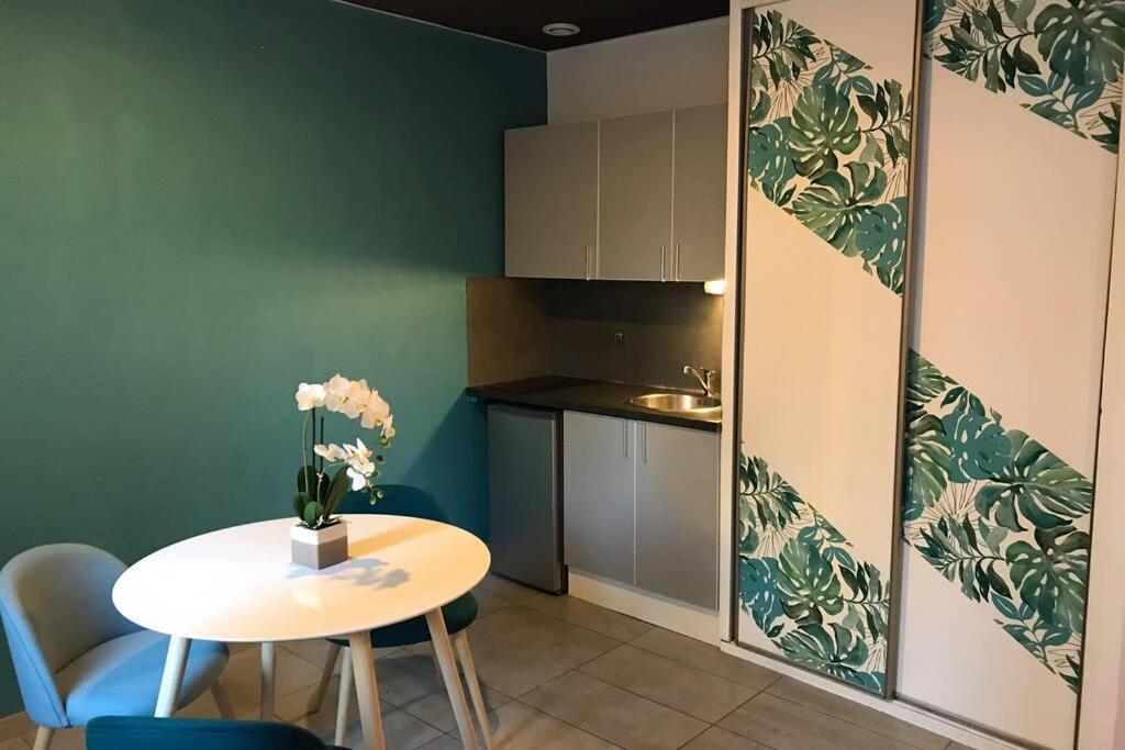 Studio Cocooning A 50 M Du Port, Classe 1 Etoile Κασί Εξωτερικό φωτογραφία