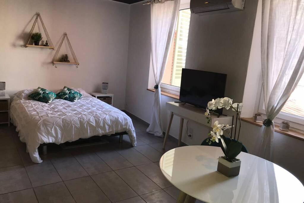 Studio Cocooning A 50 M Du Port, Classe 1 Etoile Κασί Εξωτερικό φωτογραφία